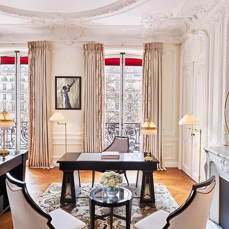 Hôtel Barrière Fouquet's Parigi Esterno foto